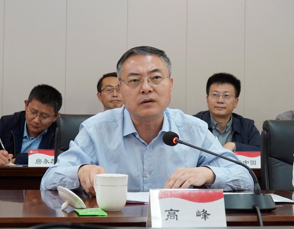 20241015上海工程技术大学永利总站ylzz55战略合作签约仪式2.jpg